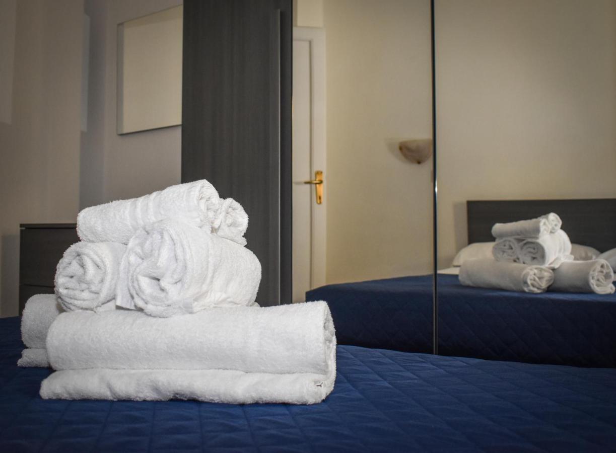 Mau Beach House Ostia Buitenkant foto